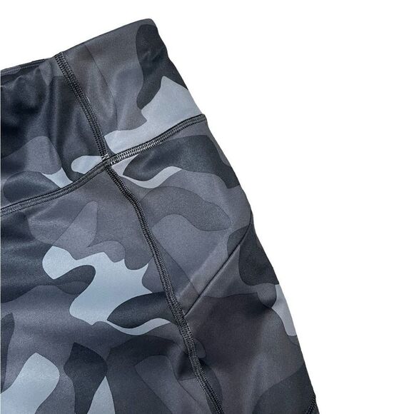 ATHLETA Camo Contender 7/8 Tight Legging Black Gray Size Large - Picture 6 of 8